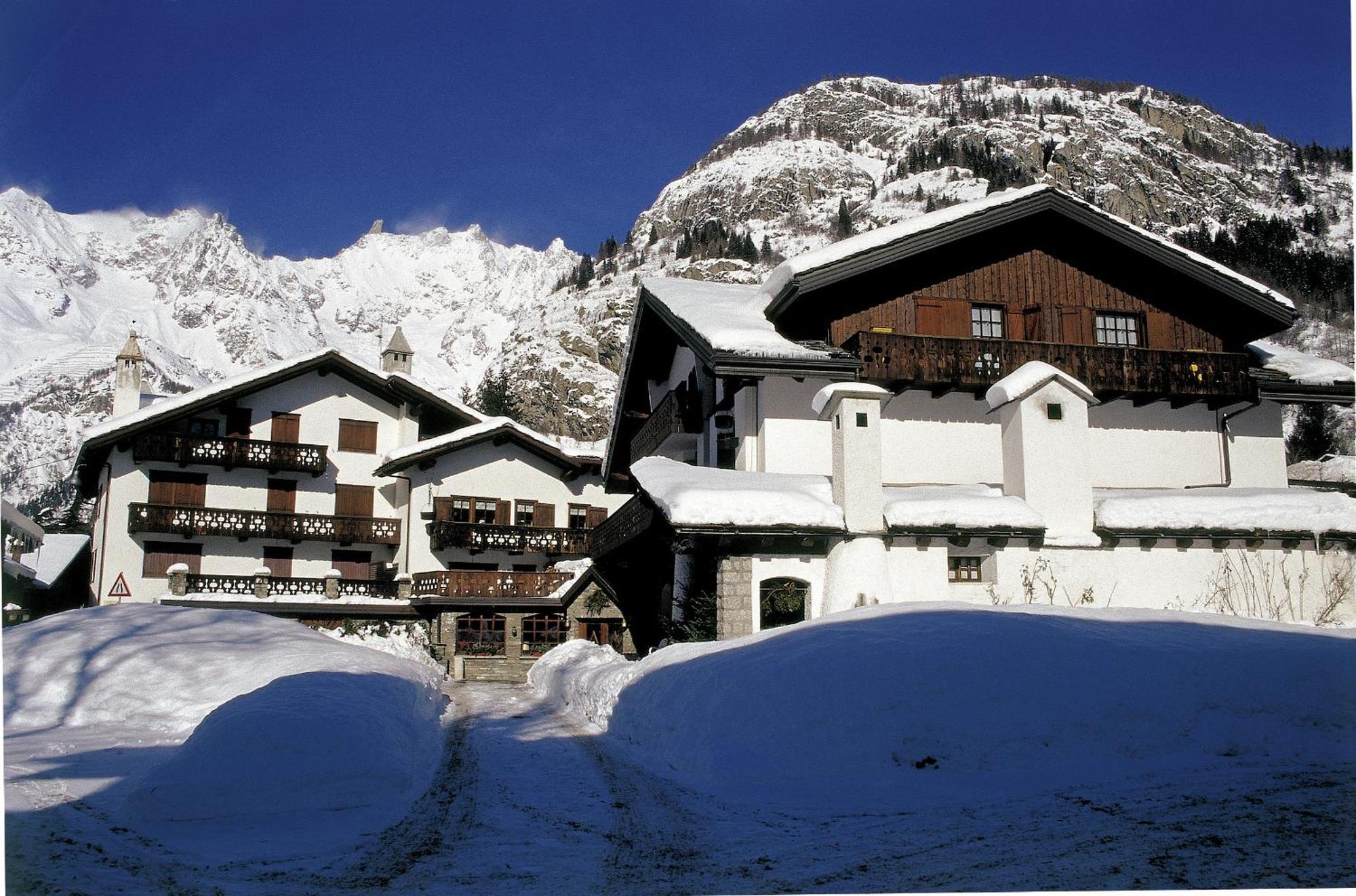 Hotel Del Viale Courmayeur Zewnętrze zdjęcie