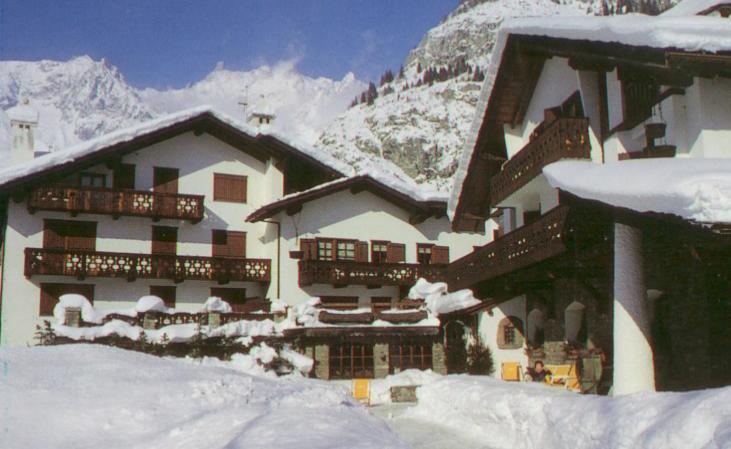 Hotel Del Viale Courmayeur Zewnętrze zdjęcie